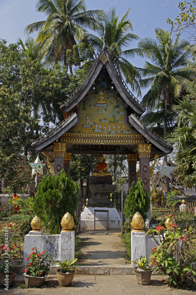 Fototapeta premium small temple shrine