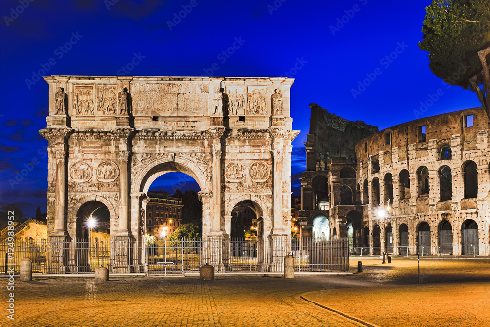 Rome Gate Coliseum Rise