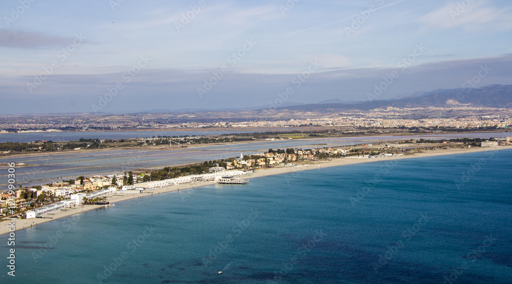 Cagliari; panoramica della spiaggia del Poetto e dello stagno di Molentargius vista dal colle della °Sella del Diavolo - Sardegna