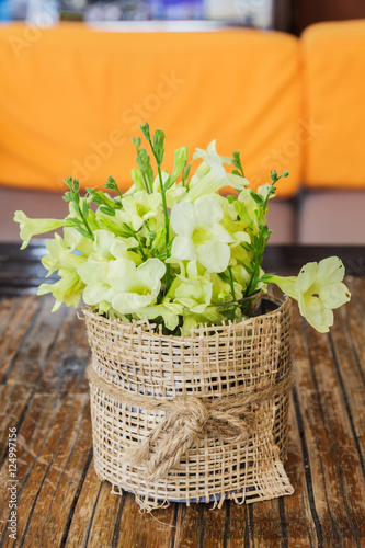 Fototapeta Naklejka Na Ścianę i Meble -  Bouquet of blooming summer flowers In a vase