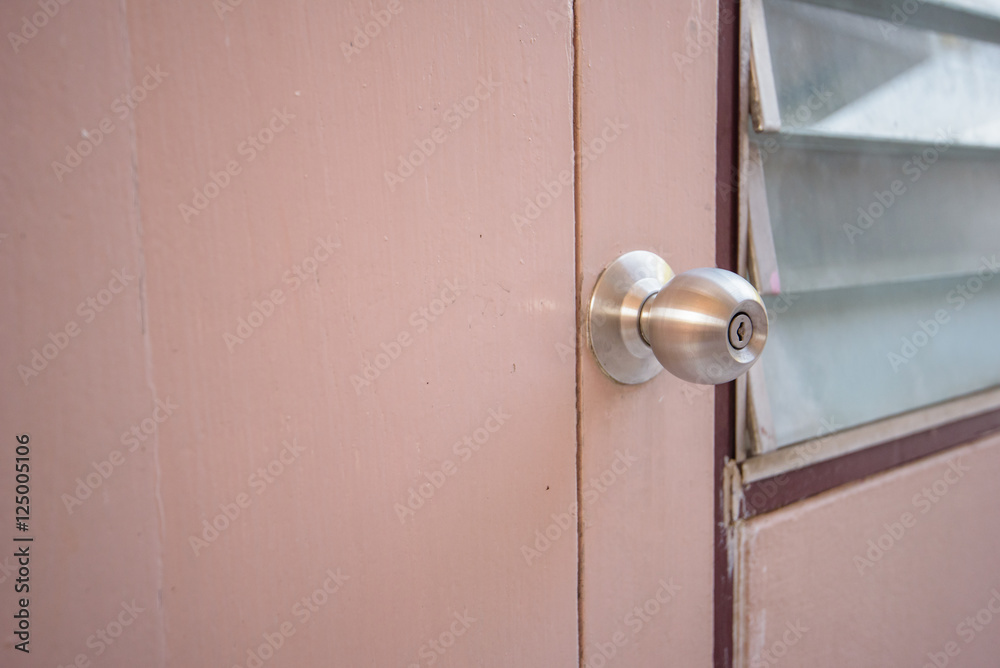 door knob door knob