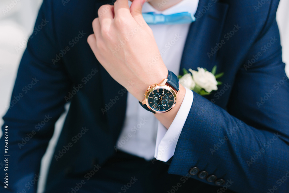 Blue suit gold on sale watch