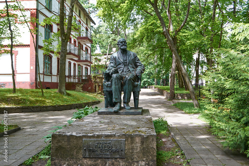 monument to academician Pavlov Ivan Petrovich Sunny summer day in the city of Svetlogorsk,Kaliningrad oblast photo
