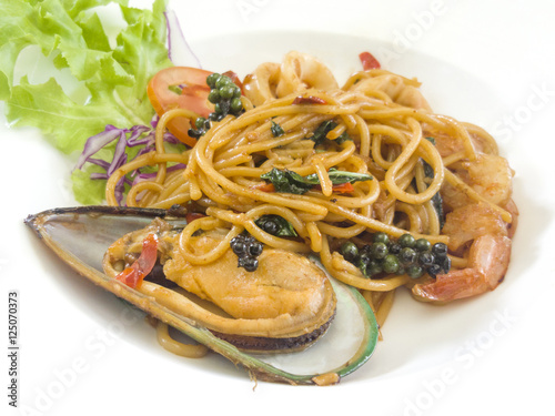 A drunken sea spaghetti, Stir in spaghetti, Thai food photo