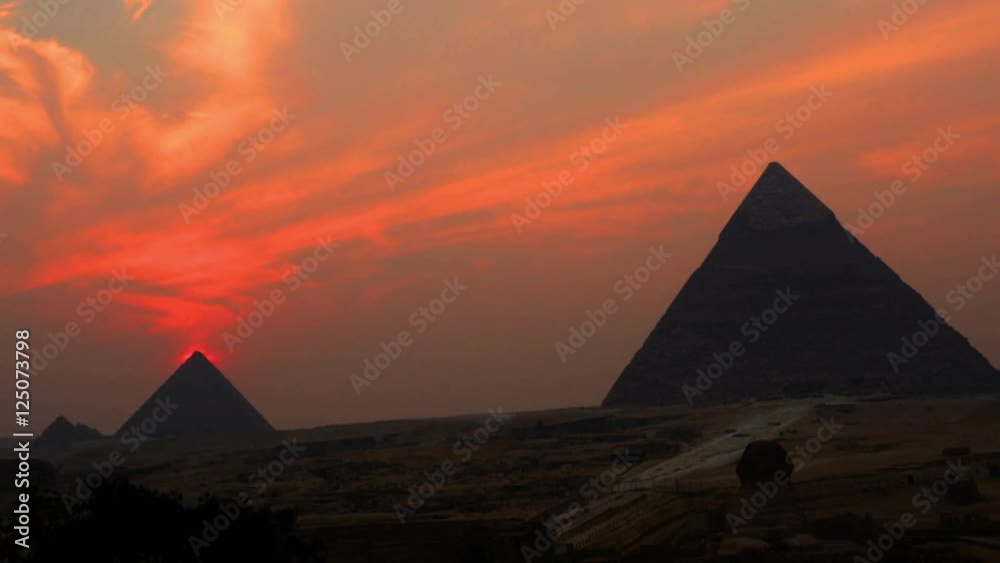 Zoom Out - Time Lapse of Sunset - The Great Pyramids of Giza - Egypt ...