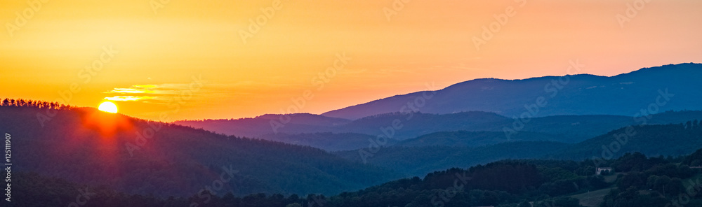 Panorama mit Sonnenuntergang
