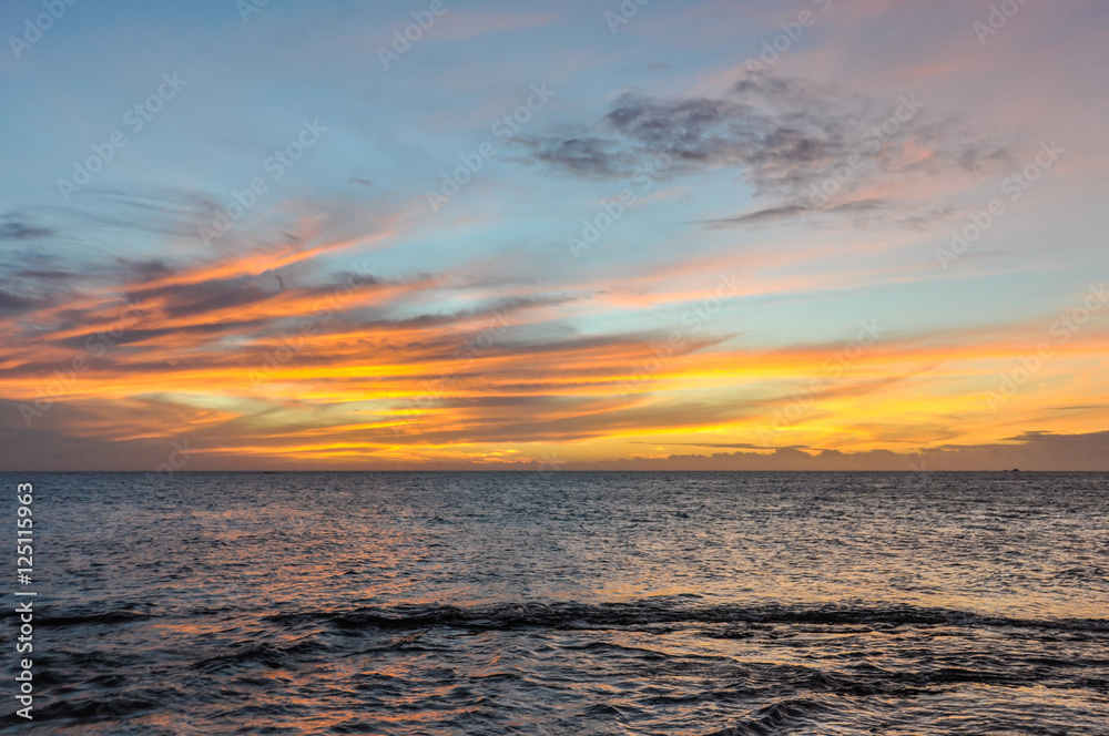 Fototapeta premium Sunset on Mana Island in Fiji