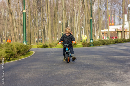 Wallpaper Mural Little boy on the run bike Torontodigital.ca