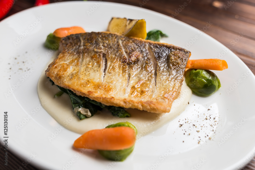 Grilled fish with Mashed Potato