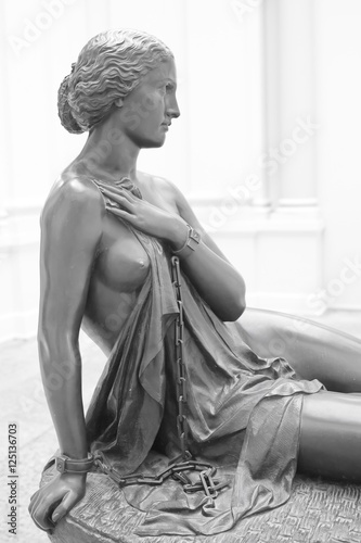 French beautiful art of sculpture