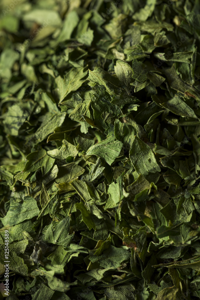 Dry Organic Green Parsley Flakes Dry Organic Green Parsley Flakes