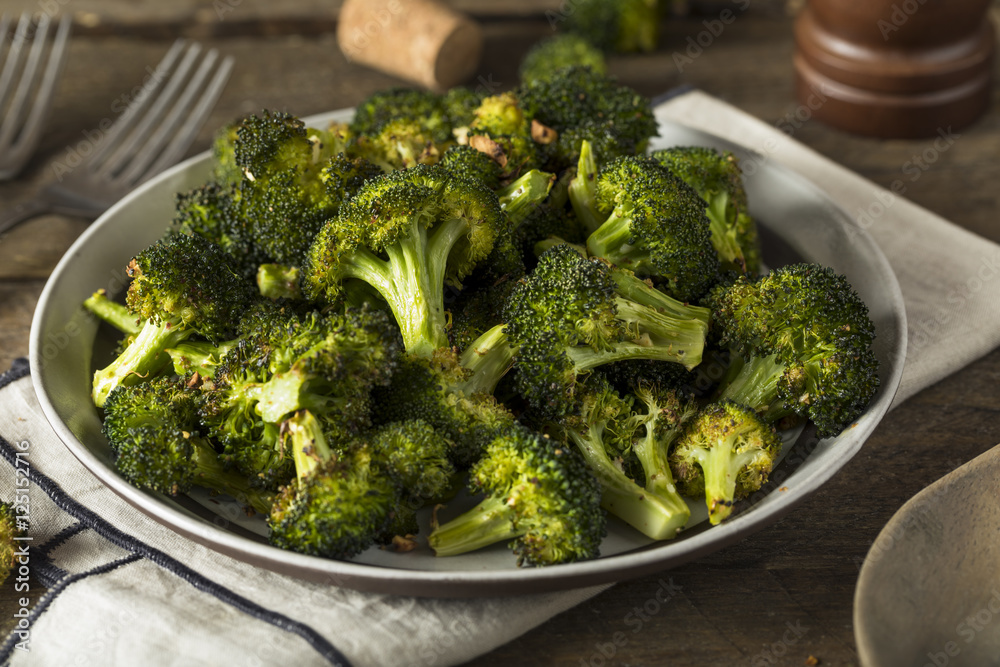Organic Green Roasted Broccoli Florets Organic Green Roasted Broccoli Florets
