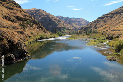 Grande Ronde River Meandering Through Rocky Hillsides and Cotton