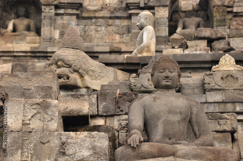 Borobudur, a Buddhist temple in Yogyakarta inscribed on the UNESCO heritage list Borobudur, a Buddhist temple in Yogyakarta inscribed on the UNESCO heritage list