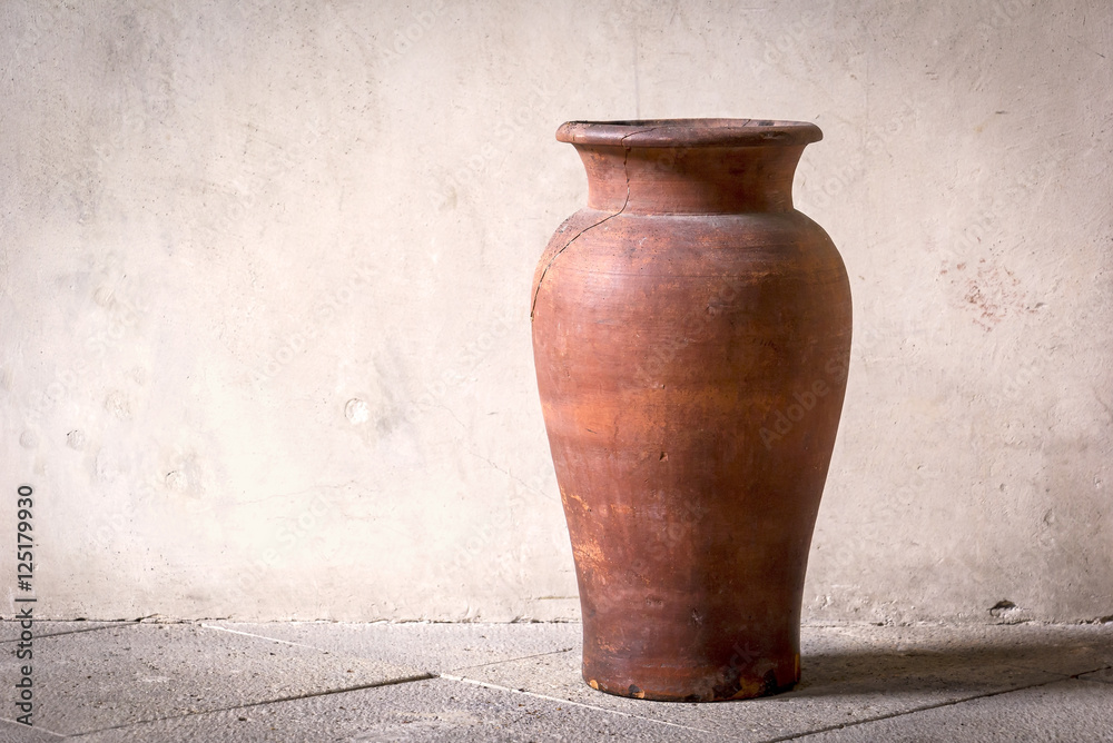 Old vase of clay, form of an amphora, Italy - obrazy, fototapety, plakaty 