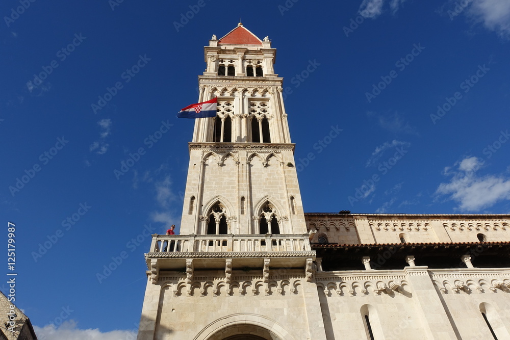 Fototapeta premium トゥロギールの聖ロヴロ大聖堂