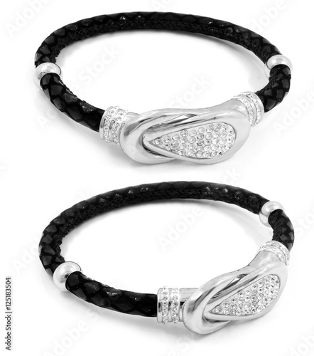 Wallpaper Mural Ladies bracelet - Stainless steel and leather - Product Photo Torontodigital.ca