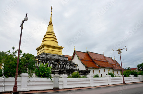 Wat Phra That Chang Kham Worawihan in Nan, Thailand © tuayai