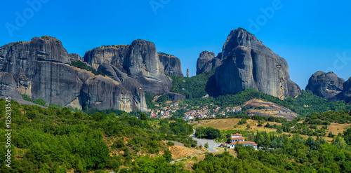 Obraz na płótnie town of a meteora Greece w salonie