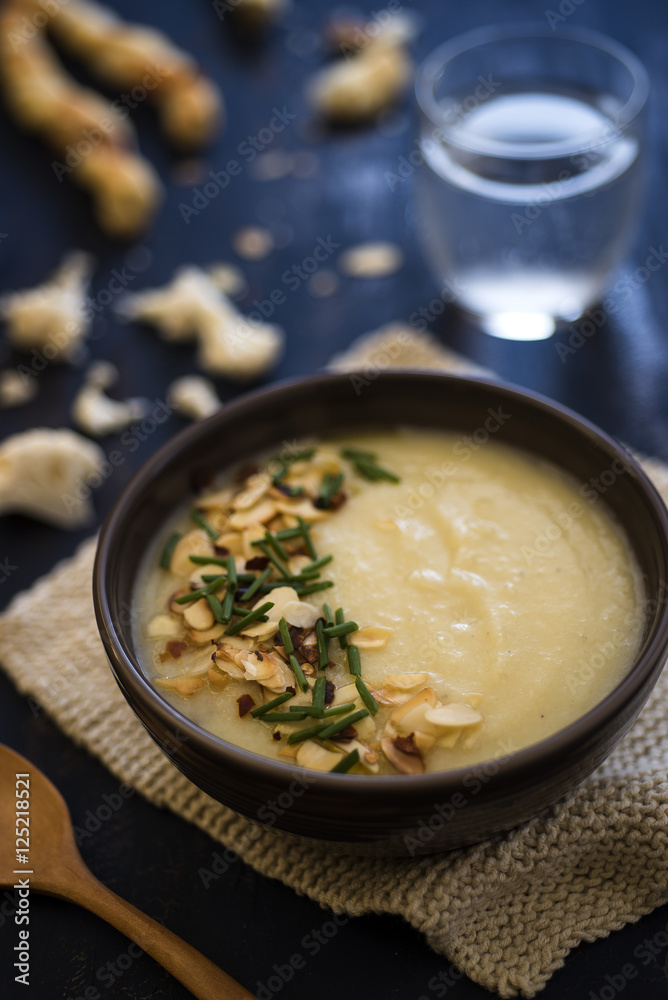 Creamy Cauliflower Soup