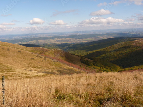 Piękny krajobraz górski. Bieszczady