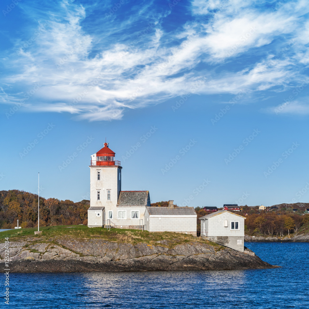 Tyrhaug Lighthouse, white tower with red light