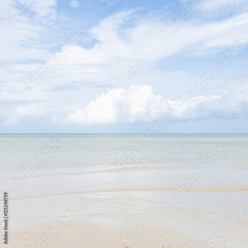 Fototapeta Naklejka Na Ścianę i Meble -  Sea and sand beach