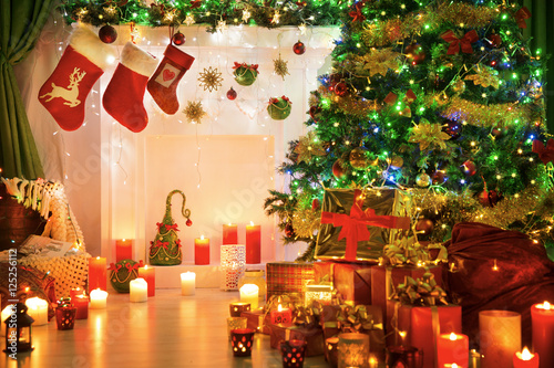 Christmas Socks Fire Place, Xmas Tree Decorated Fireplace Lights © inarik