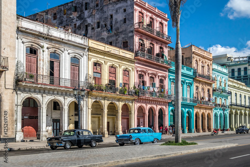 Old Havana downtown Street - Havana, Cuba © diegograndi