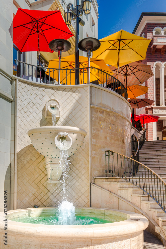Fototapeta premium BEVERLY HILLS, CA - September 8, 2015: Stairway to Two Rodeo Drive in Beverly Hills; Rodeo Drive is an affluent shopping district known for designer label and haute couture fashion.