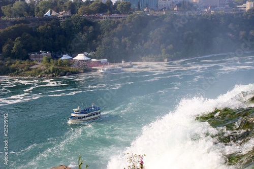 bateau sur eau rivère Chutes du niagara