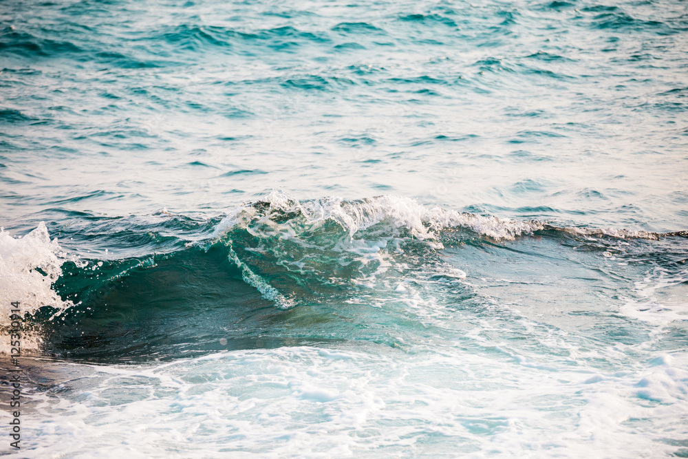 Obraz premium Beautiful Blue Ocean Wave