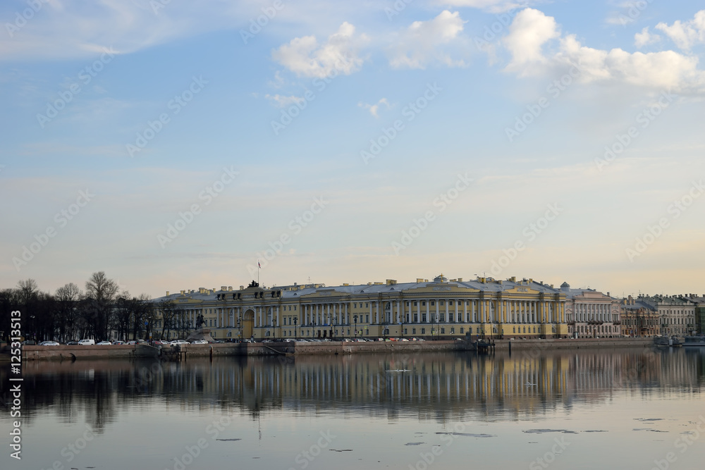 View of Senate square and the building