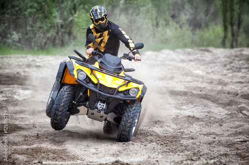 Racing ATV for off-road