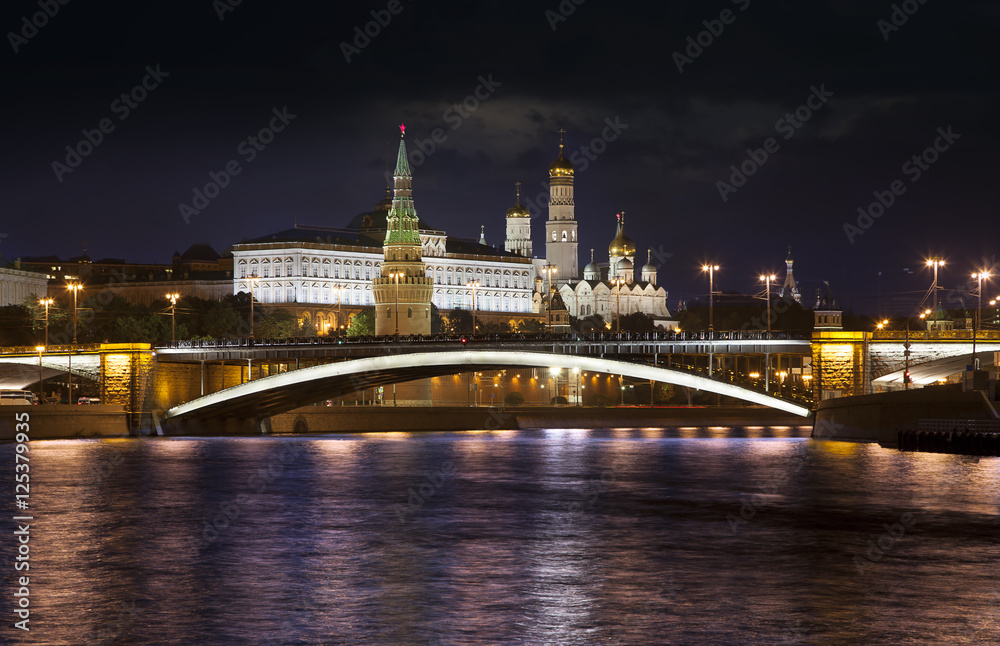 Night over the Moscow Kremlin