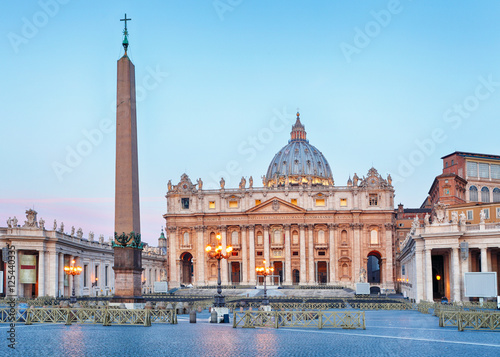 Papal Basilica of Saint Peter in the Vatican © TTstudio
