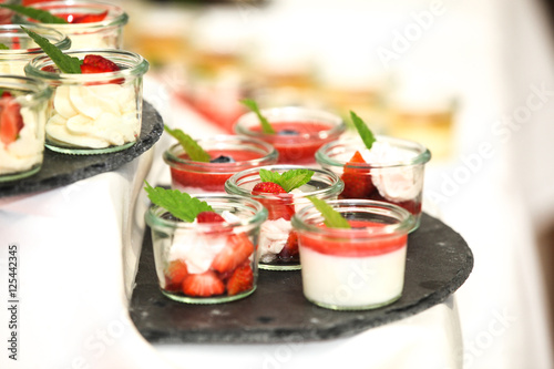 Erdbeerdessert