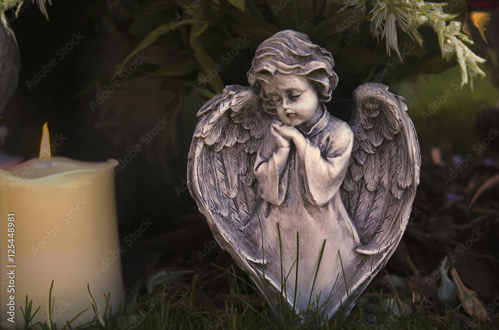 Schutzengel StockFoto Adobe Stock