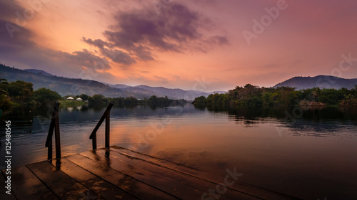 Fényképezés Beautiful sunset at Teuk Chhu River in Kampot, Cambodia