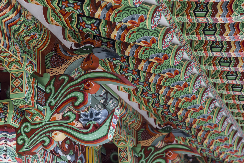 Ornate Jijangjeon Hall of the Beomeosa Temple in Busan, South Korea. Ornate Jijangjeon Hall of the Beomeosa Temple in Busan, South Korea.