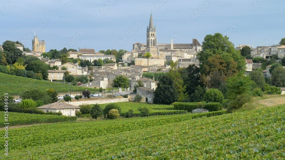 Beautiful town of Saint-Emilion, Gironde, Aquitaine, France (A UNESCO World Heritage Site) Beautiful town of Saint-Emilion, Gironde, Aquitaine, France (A UNESCO World Heritage Site)