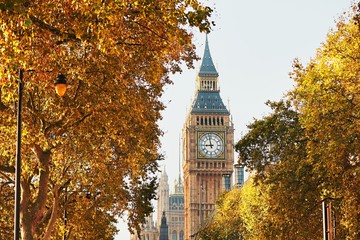 Wandcirkels Londen Big Ben op zonnige herfstdag  © Chalabala