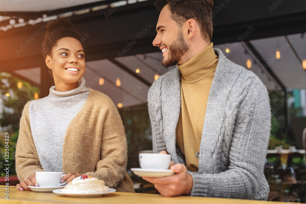 Fototapeta premium date of a two beautiful people in cafe