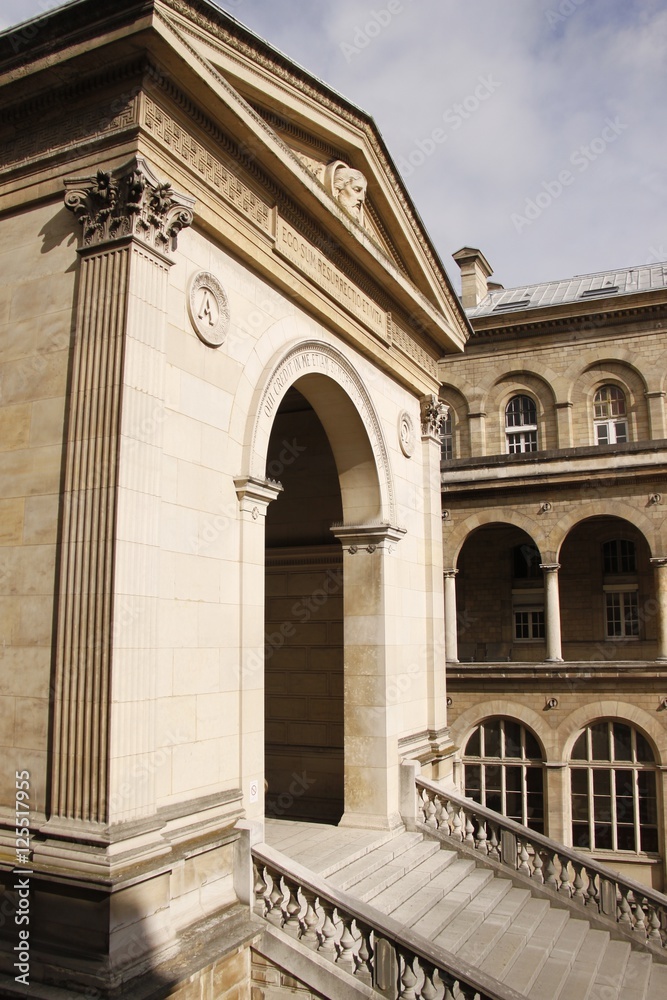 Hôpital de l'Hôtel-Dieu à Paris	