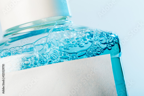 Принти на полотні Mouthwash