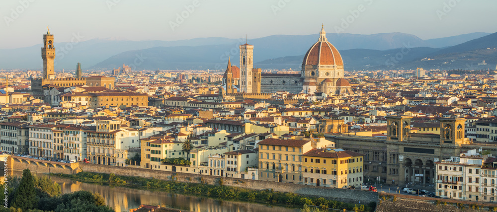 morning lights above the Florence