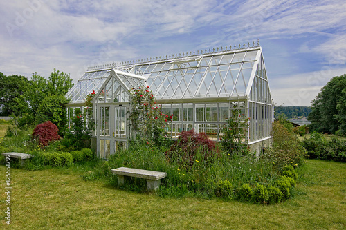 Greenhouse Secrete Garden