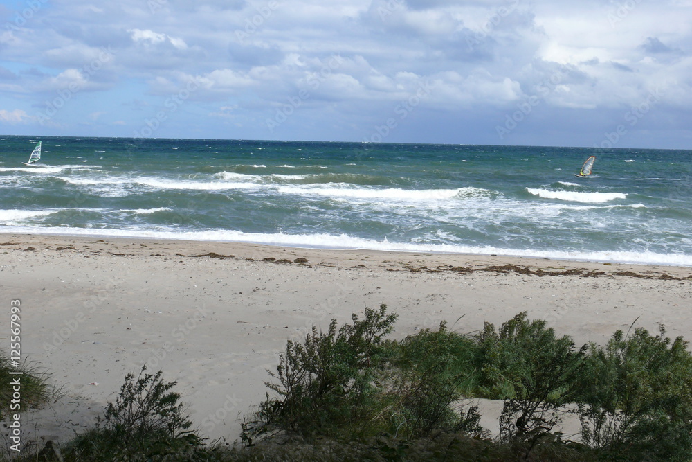 Surfer an der Ostsee