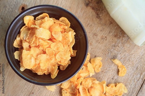 corn flake with milk photo