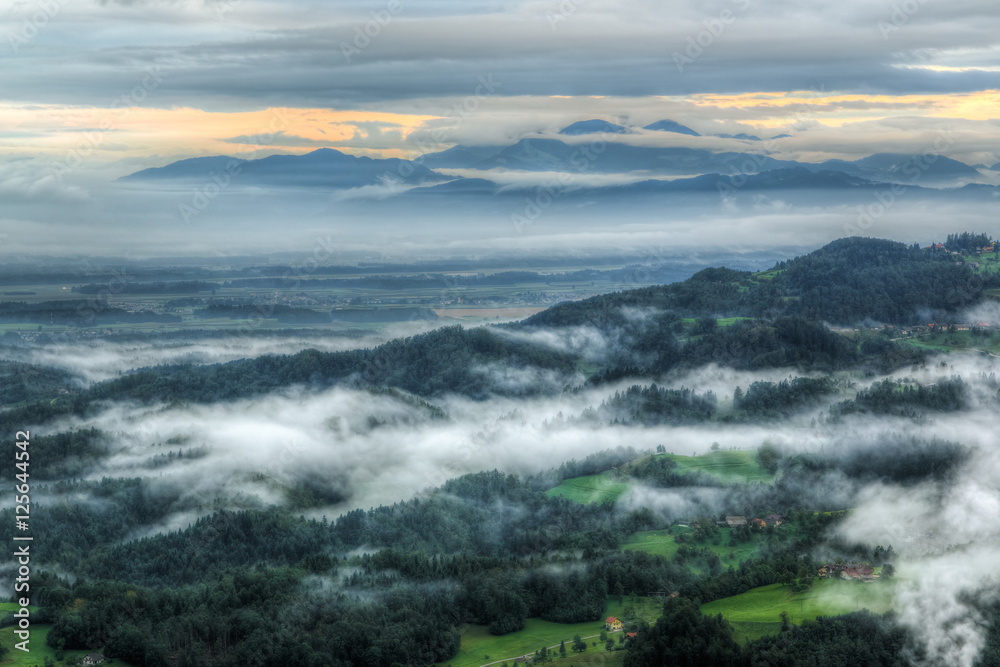 Obraz premium Villages near Kamnik in the early morning, Slovenia